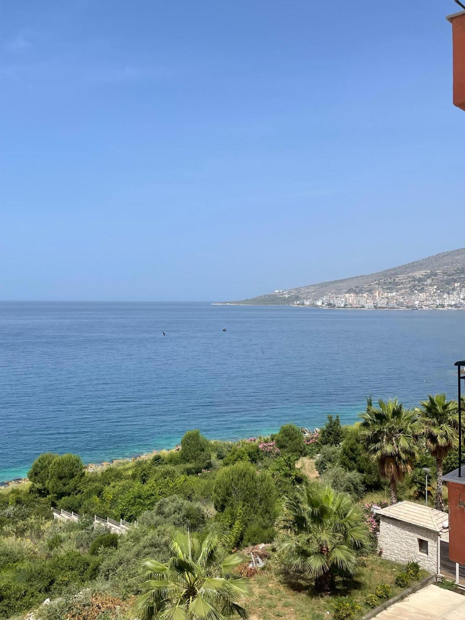 Lovely 3-Bedroom Apartment Rei Sarandë Buitenkant foto