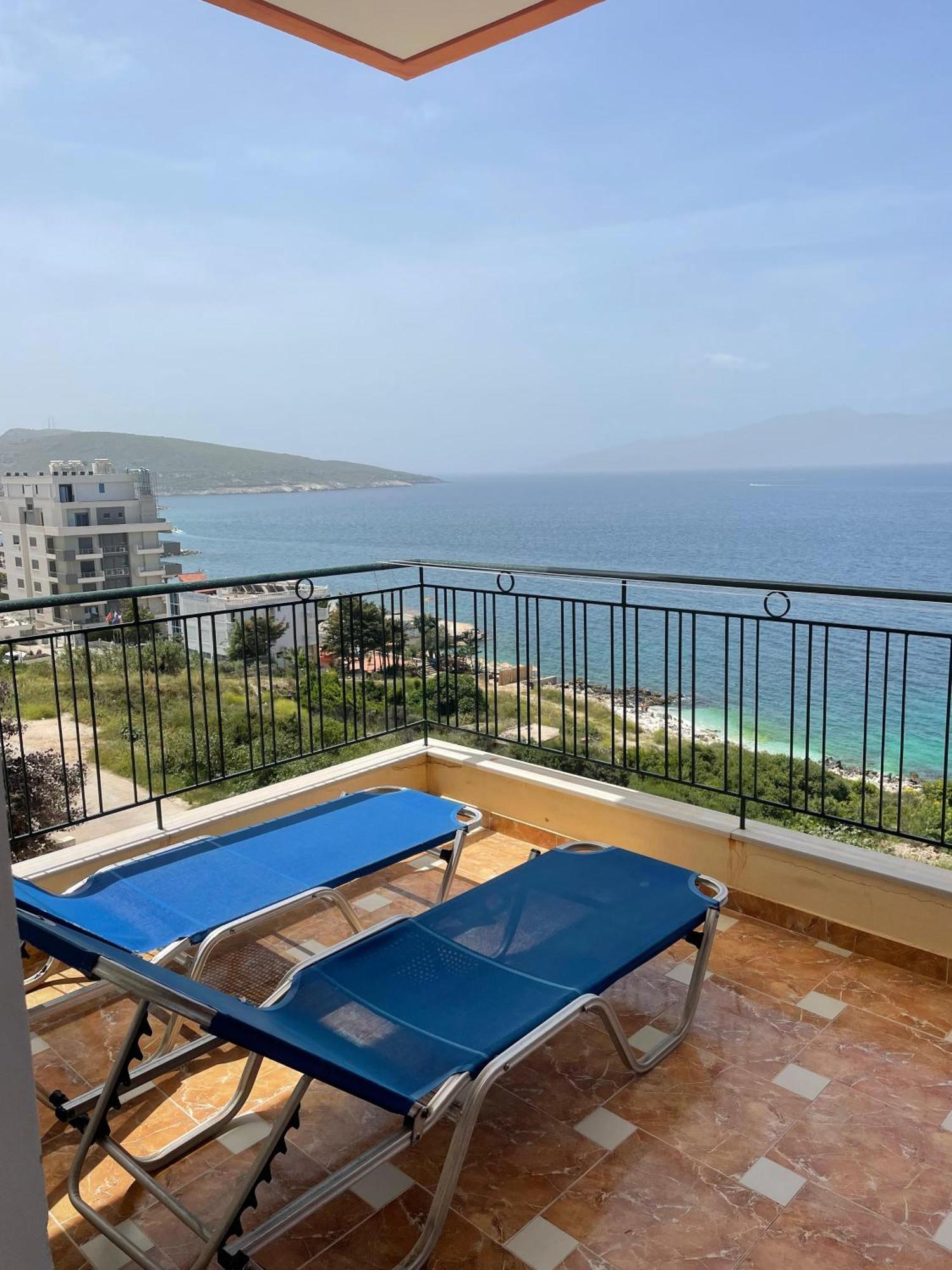 Lovely 3-Bedroom Apartment Rei Sarandë Buitenkant foto